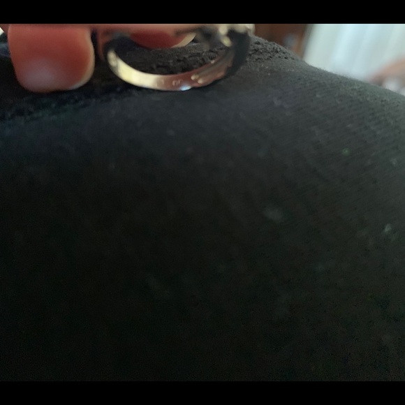 Platinum Diamond Ring - Picture 5 of 7